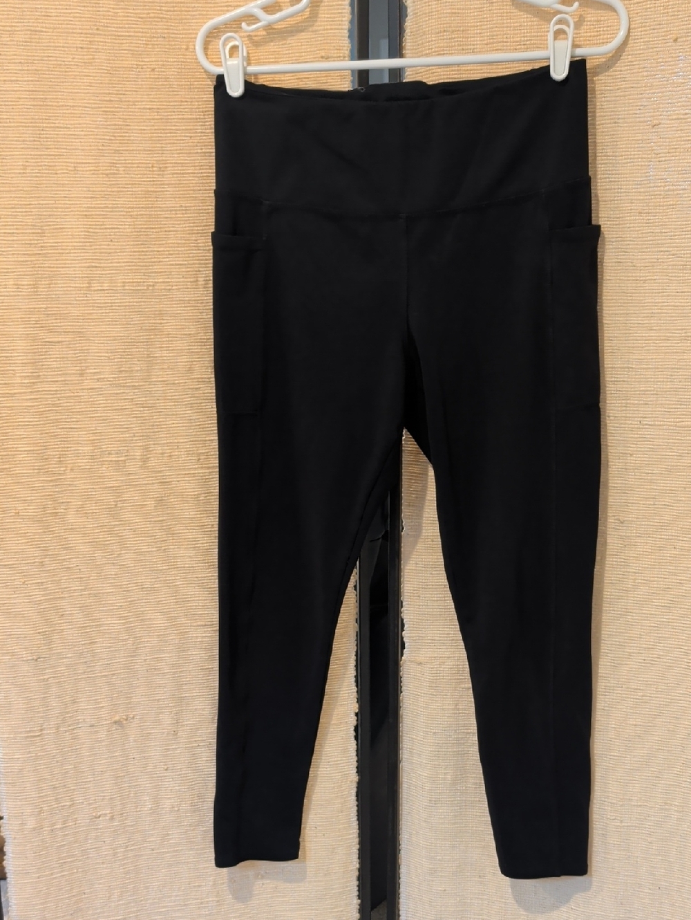 Danskin Black High-Waist Leggings with Side Pockets